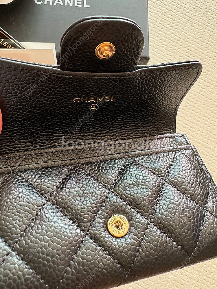 샤넬 캐비어 똑딱이 카드지갑--2