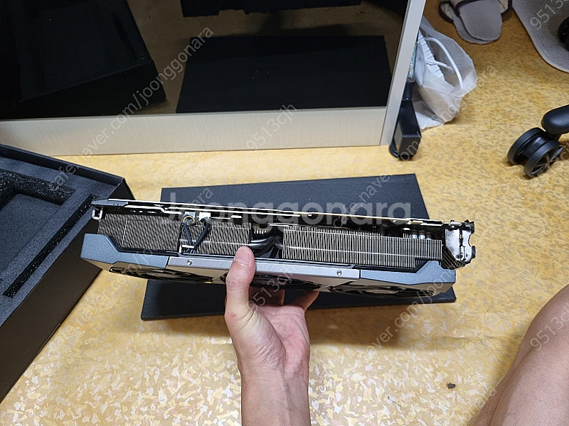 (중고)MSI RTX3070TI 슈프림 단품--6