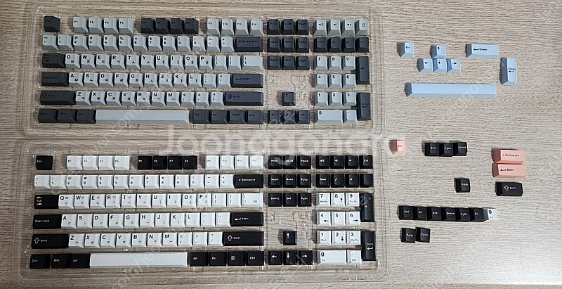 청주 pbt키캡 미사용 두가지 일괄 팝니다--0