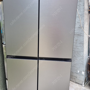삼성 비스포크 4도어 냉장고 871L 팔아요(RF85T9013T2)