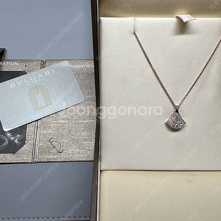 [정가 1230만] 불가리 디바스 드림 다이아 파베 목걸이 (신형 고정형)--0