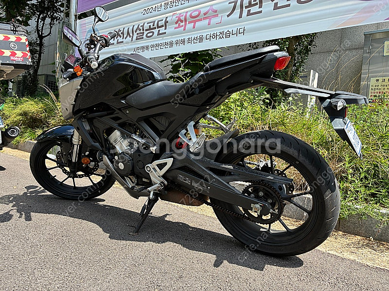 혼다 cb125r--0