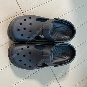 크록스 클로그 메리제인 키즈 블랙 J3 220