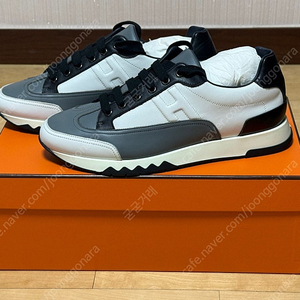 에르메스 트레일 스니커즈