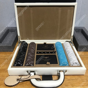 넷마블 포커세트 팝니다 레어템