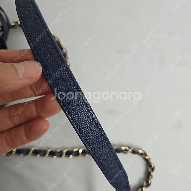 샤넬 코스메틱 미듐 올캐비어 네이비--8