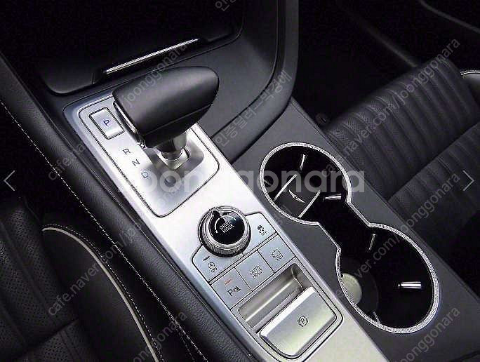 중고차 제네시스 G70 2.2D AWD 슈프림 부부중고...--3