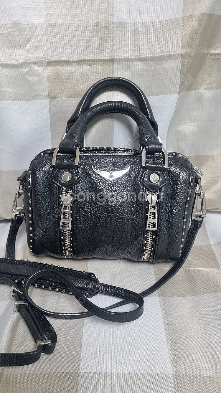 쟈딕앤볼테르 써니 미니백 판매합니다--0