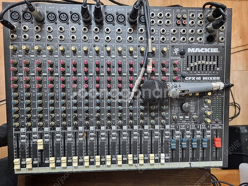 Mackie CFX16 MIXER 믹서기 판매합니다~~--2