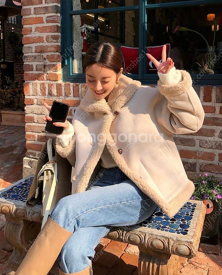 칙스라벨 안느 리버시블 무스탕 베이지 새상품 택포13--1