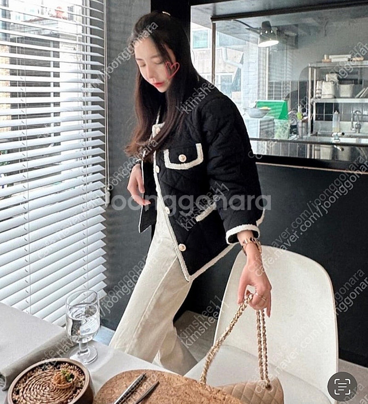 허클로젯 코코배색 누빔패딩 택 있는 새제품 택포7--1