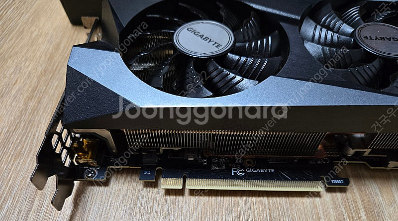 RTX 3080 GIGABYTE GAMING OC--1