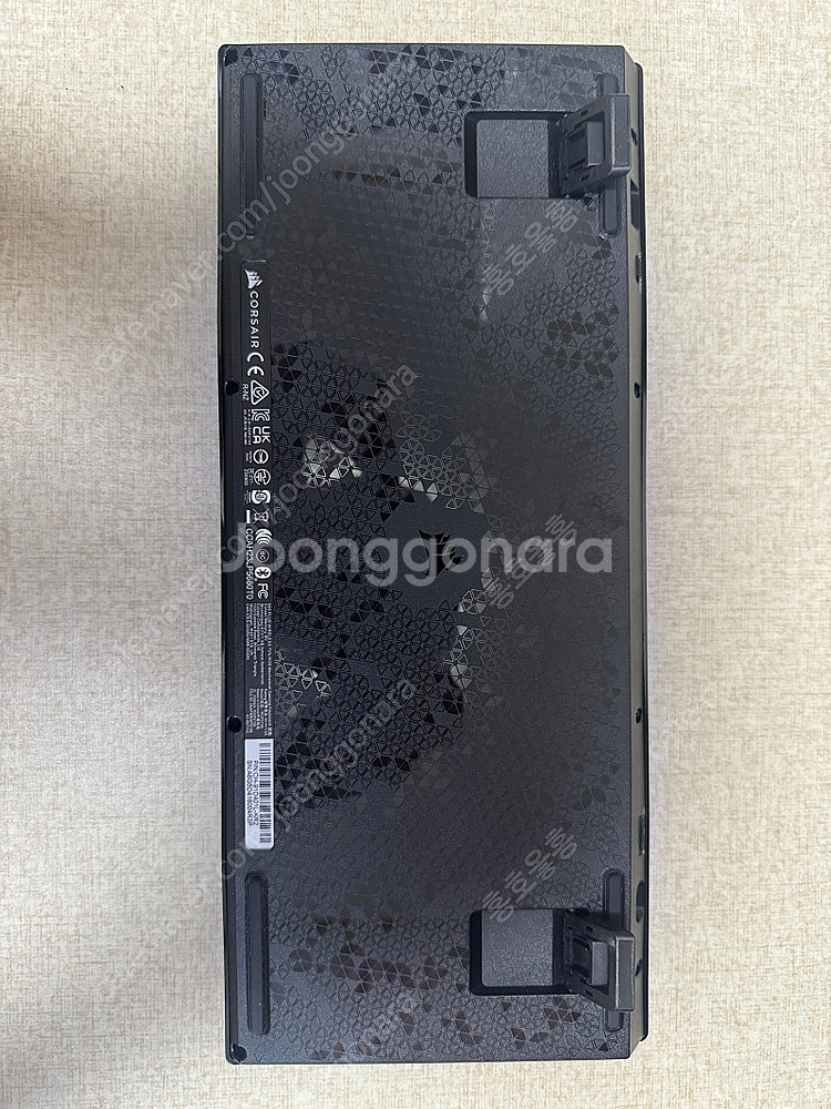 CORSAIR k65 plus 키보드 팝니다.--2
