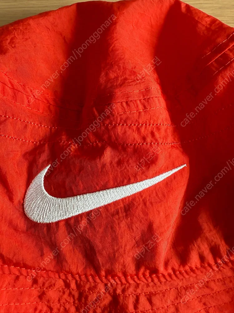 [L/XL] 나이키 x 스투시 나투시 버킷햇 하바네로 레드 이미지
