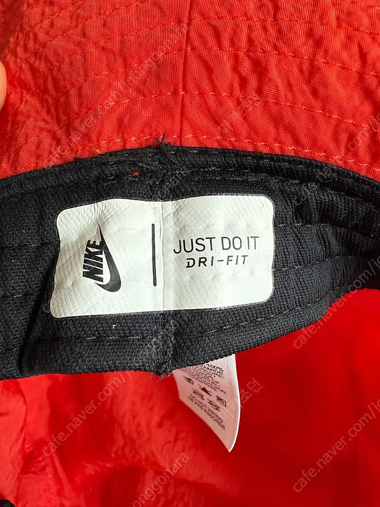 [L/XL] 나이키 x 스투시 나투시 버킷햇 하바네로 레드 이미지