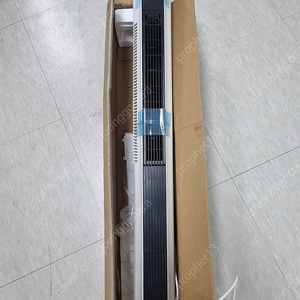 멜링 스마트 타워 선풍기 냉풍기 새거지만 기스있어서 저렴하게 판매해요 (C)