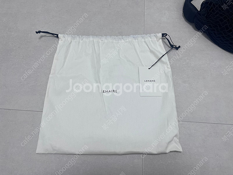 르메르 포춘 크루아상 필트 네트백 블랙--2