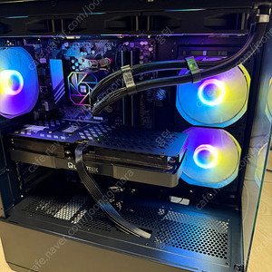 개인 라이젠 9600x rtx5070 게이밍 컴퓨터
