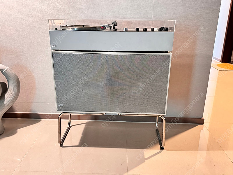 디터람스 브라운 턴테이블 오디오2+L46 스피커 세트 이미지