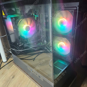 [서울/개인] 라이젠 7600+RTX 4060 게이밍 컴퓨터 데스크탑 판매합니다.