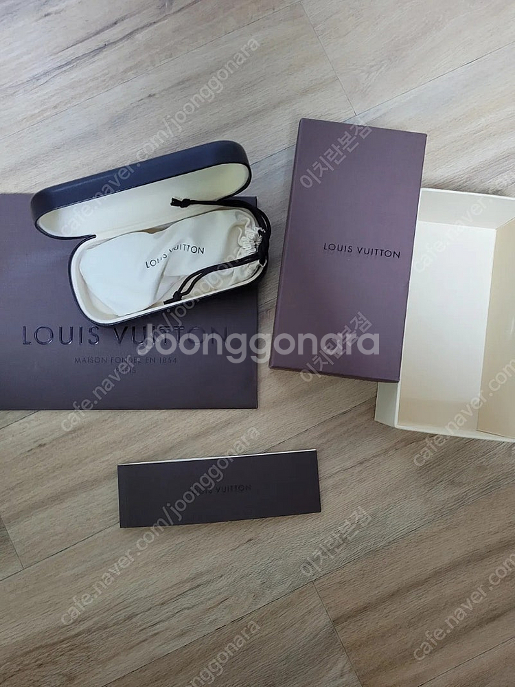 루이비통 선글라스--0