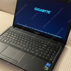 기가바이트 게이밍 노트북 인텔 i7 + GTX 외장그래픽 고사양 랩탑 배터리 새제품 상태 양호한 게이밍 기체 판매합니다.