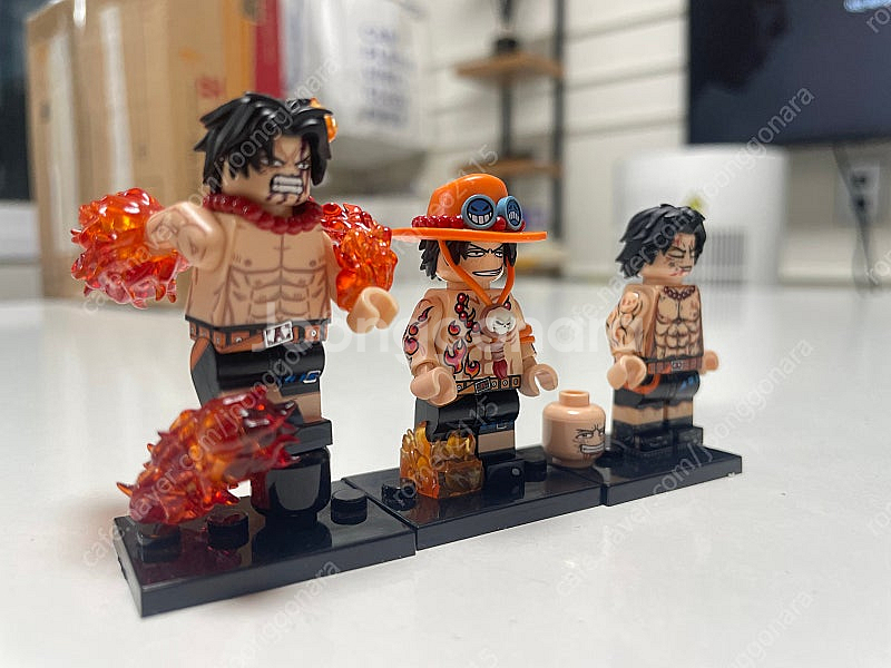 레고 커스텀 피규어 원더우먼, 원피스 에이스--1