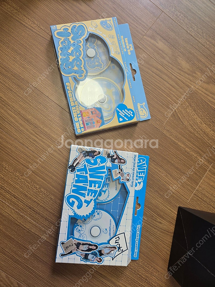 이프아이 친필 사인앨범--1