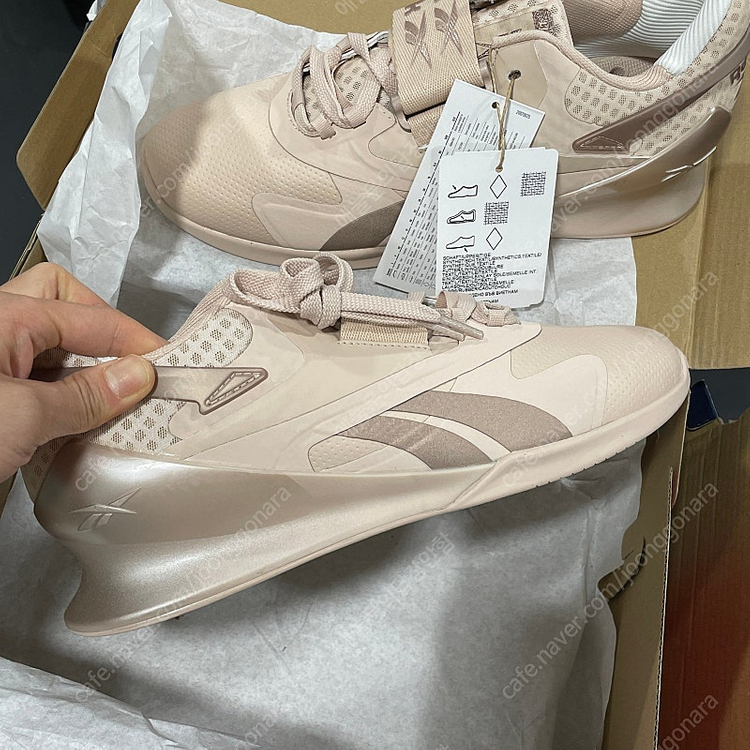 리복 레거시리프트 역도화 260 이미지