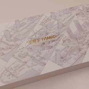 1/400 R.M.S 타이타닉 LED 프리미엄 에디션 50주년 한정판 팝니다.