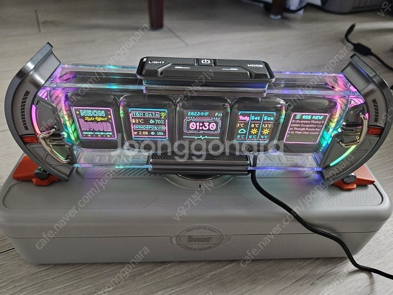 디붐 타임즈게이트 사이버그레이색상 미사용 새상품 판매중--6