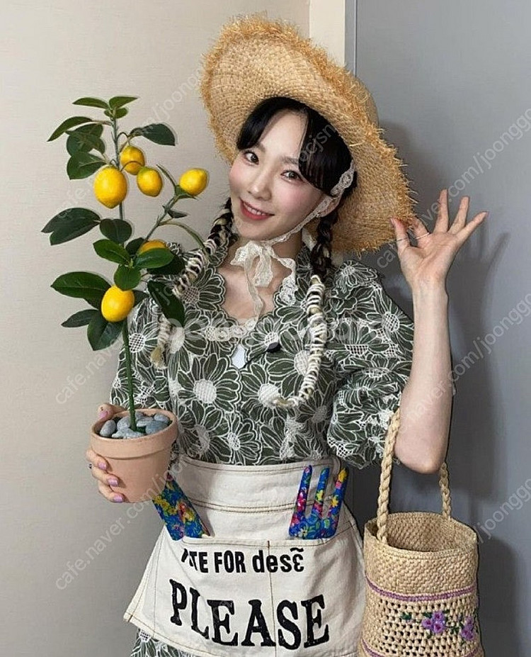 Sandro 산드로 기퓌르 원피스 블랙 (태연착용) 백...--3