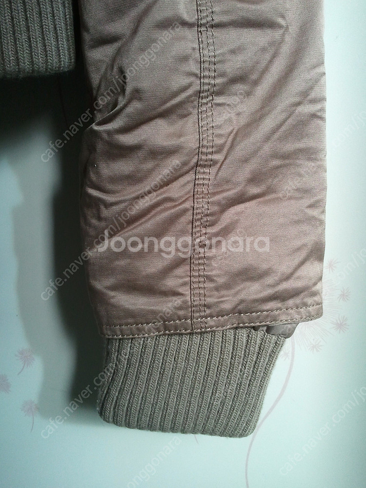 톰보이 점퍼 택포 팔천원--2