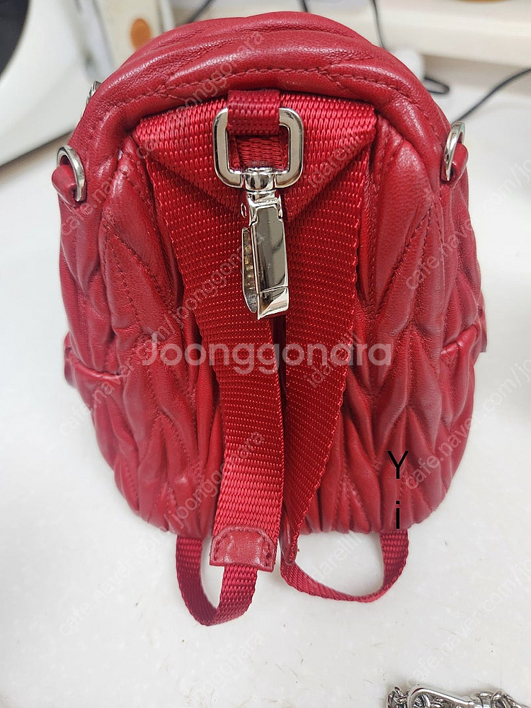 미우미우 미니 백팩--5