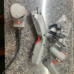 천 및 일부가죽등 재단을 위한 WBT 전동가위 풀세트