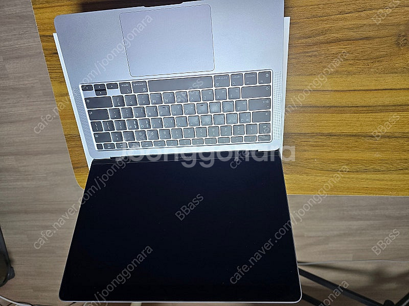 맥북에어 M1 2020 (램16기가/ 256gb) 판매...--2