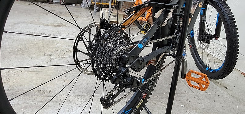 캐니언(CANYON) MTB 풀샥/풀카본 프레임 판매합니다--3