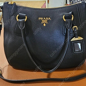 정품 프라다숄더백 토트백 1회착용 택포52