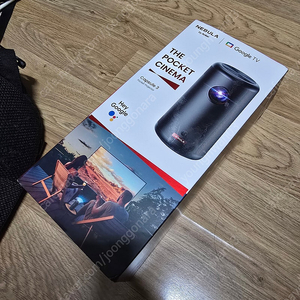 앤커 네뷸라 캡슐3 휴대용 빔 프로젝터 미개봉품 판매합니다.
