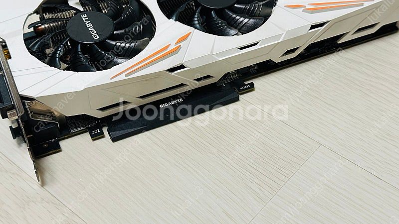 [택배비포함 17만원]기가바이트 1080 Ti GAMI...--6