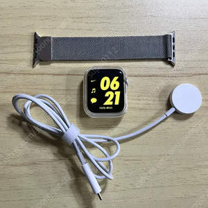 서울-애플워치 SE2 실버 44mm.에어팟 1세대 프로(스벅 케이스).MURRY 짭 애플펜슬(3세대).갤럭시탭 S8 S펜슬.애플펜슬 2세대