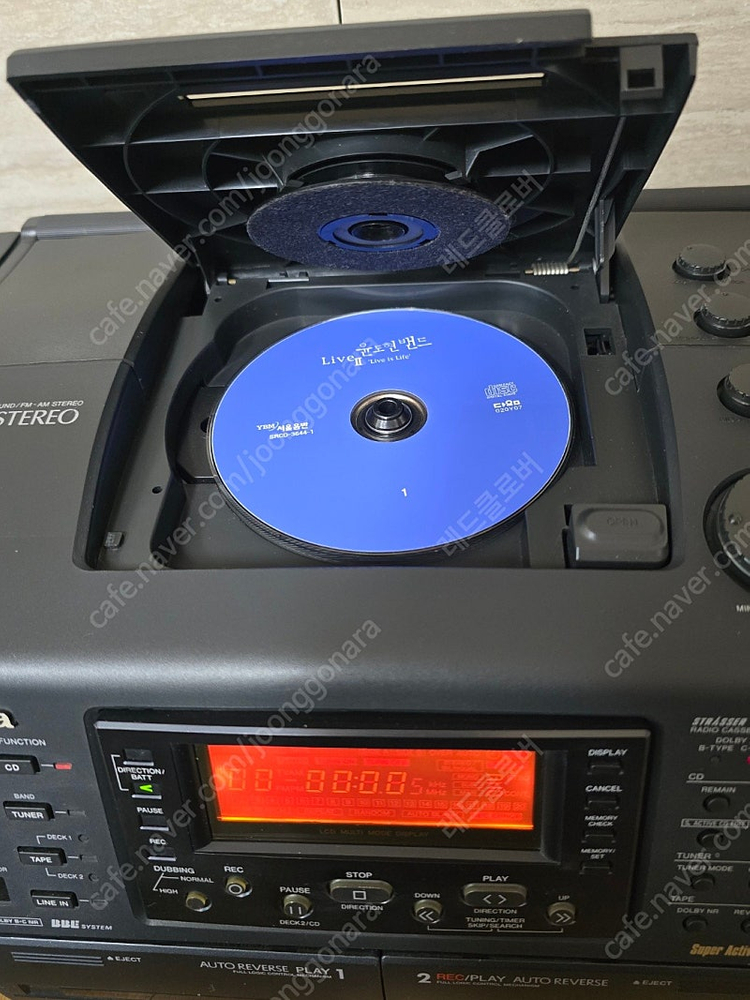 아이와 AIWA CSD-SR80 AM 스테레오 CD 붐박스, 라디오, 더블테크 이미지