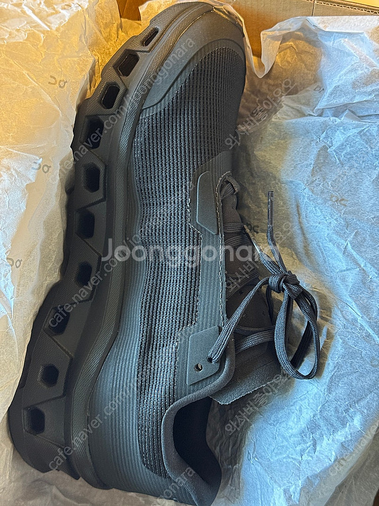 온 러닝 클라우드 몬스터 보이드 블랙 260,265--3
