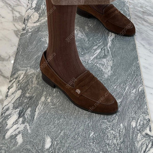 엘보른 elborn 카일라 스웨이드 로퍼 Carla Suede Loafers 브라운 새상품