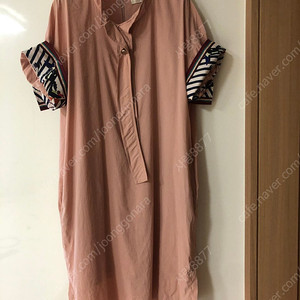한섬 핑크 SJSJ 반팔 원피스 출근룩 올드머니룩 하객룩 결혼식 에스제이