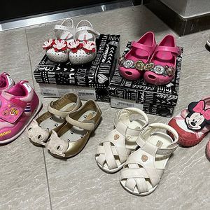 여아 신발 130-140사이즈 10개(미니멜리샤,크록스,에뜨와 등)