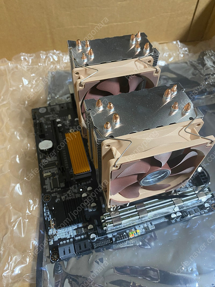 듀얼 제온 서버 (MATX 서버보드+CPU+메모리) 판매합니다 이미지