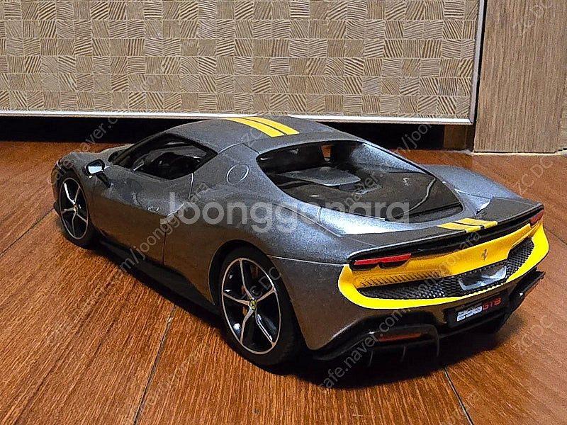 1:18 브라고 페라리 296 GTB 다이캐스트 모형자...--4