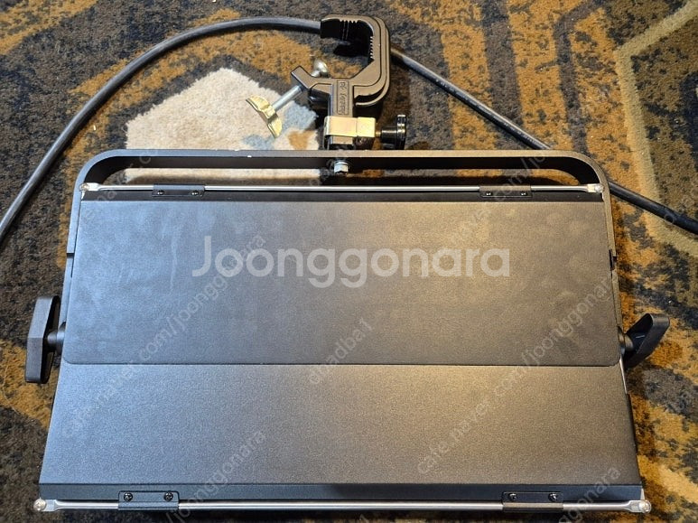 예그린 Mega LED E2000 스튜디오 전용 LED...--1