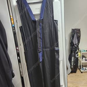 럭키슈에뜨 점프수트